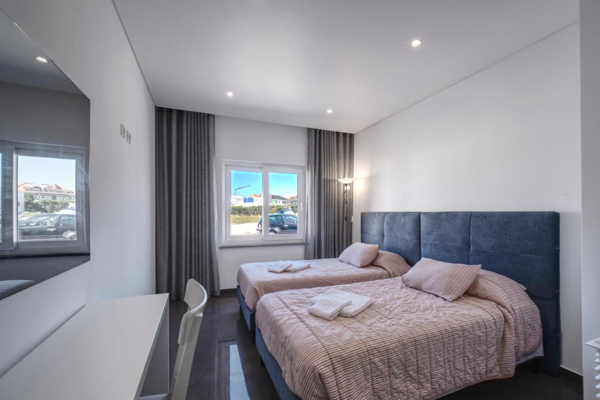Beach & Surf Lovers Apartment With Ac - Baleal Exterior photo