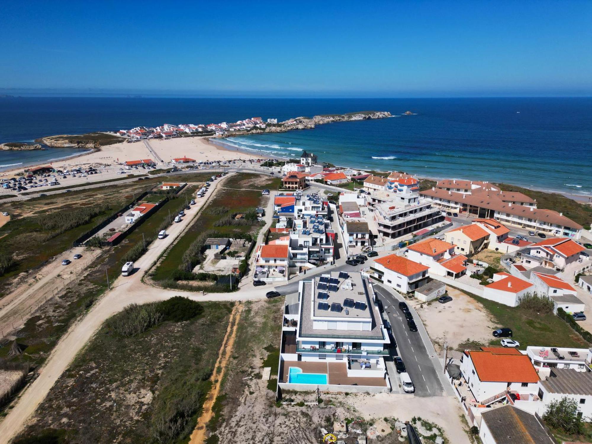 Beach & Surf Lovers Apartment With Ac - Baleal Exterior photo