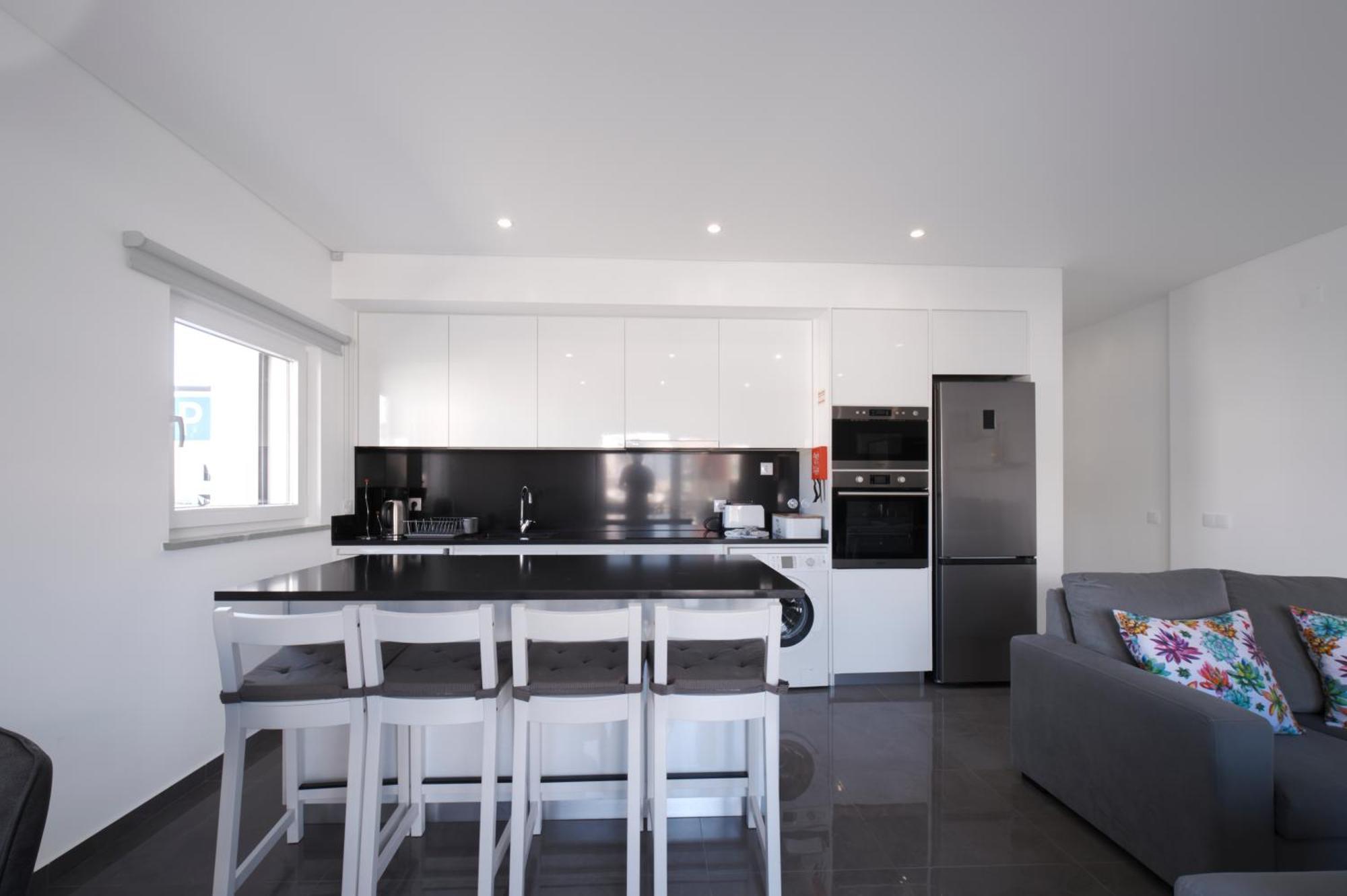 Beach & Surf Lovers Apartment With Ac - Baleal Exterior photo